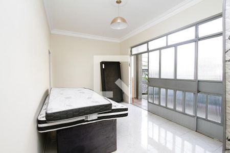 Sala de casa para alugar com 3 quartos, 410m² em Coração Eucarístico, Belo Horizonte