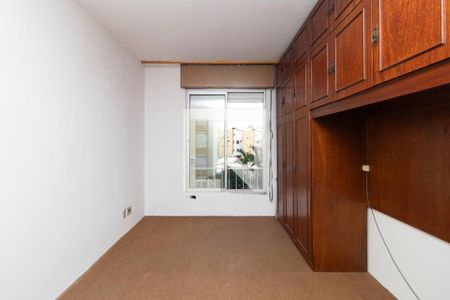 Quarto 2 de apartamento para alugar com 2 quartos, 64m² em Cristal, Porto Alegre