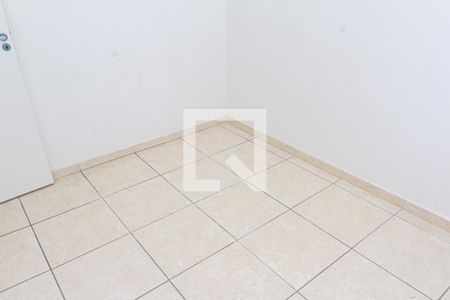 Quarto 1 de apartamento para alugar com 2 quartos, 44m² em Cosmos, Rio de Janeiro