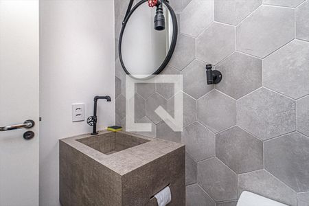 banheiro social_2 de apartamento para alugar com 2 quartos, 57m² em Sacoma, São Paulo
