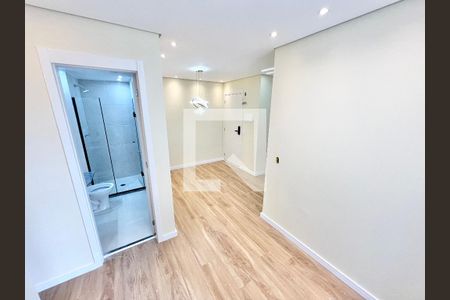 Sala/Cozinha de apartamento para alugar com 3 quartos, 58m² em Limão, São Paulo