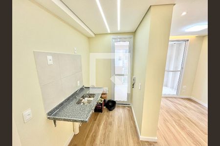 Sala/Cozinha de apartamento para alugar com 3 quartos, 58m² em Limão, São Paulo