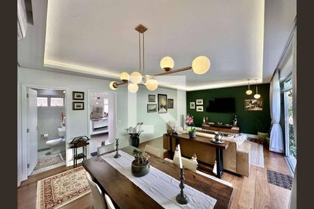 Sala de casa à venda com 4 quartos, 216m² em Lapa, São Paulo