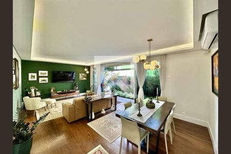 Sala de casa à venda com 4 quartos, 216m² em Lapa, São Paulo