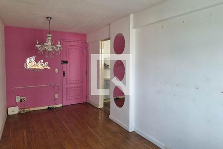 Sala de apartamento para alugar com 2 quartos, 70m² em Fátima, Niterói