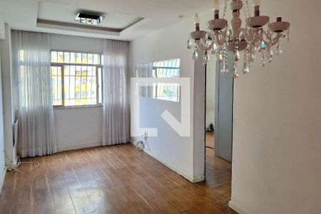 Sala de apartamento para alugar com 2 quartos, 70m² em Fátima, Niterói