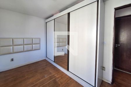Quarto 1 de apartamento para alugar com 2 quartos, 70m² em Fátima, Niterói
