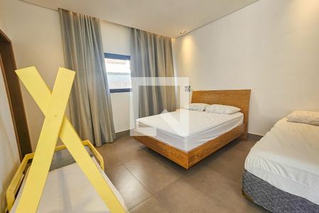 Casa de Condomínio para alugar com 4 quartos, 300m² em Bal Pernambuco, Guarujá