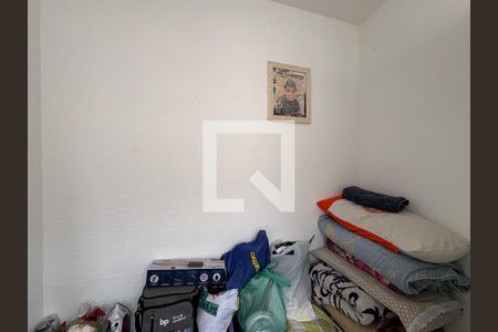 Quarto 2 de apartamento para alugar com 2 quartos, 36m² em Vila Pereira Cerca, São Paulo