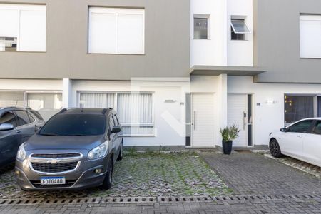 Garagem de casa de condomínio à venda com 4 quartos, 200m² em Glória, Porto Alegre