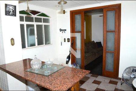 sala de estar de casa para alugar com 2 quartos, 158m² em São Gabriel, Belo Horizonte