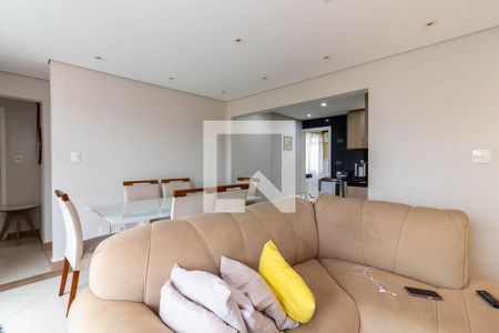 Sala de Estar de apartamento à venda com 3 quartos, 90m² em Vila Ester (zona Norte), São Paulo