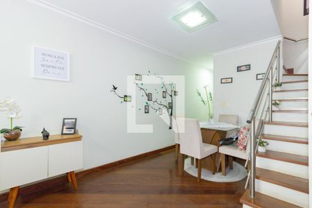 Sala de casa à venda com 4 quartos, 155m² em São Domingos, São Paulo