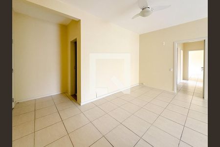 Sala de TV de apartamento para alugar com 3 quartos, 108m² em Cachoeira do Bom Jesus, Florianópolis