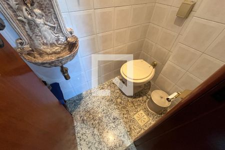 Banheiro 1 de apartamento à venda com 4 quartos, 185m² em Praia da Bandeira, Rio de Janeiro