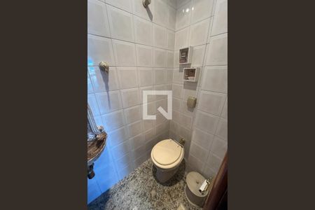 Banheiro 1 de apartamento à venda com 4 quartos, 185m² em Praia da Bandeira, Rio de Janeiro
