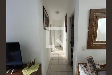 Corredor de apartamento à venda com 3 quartos, 64m² em Del Castilho, Rio de Janeiro
