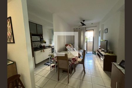 Sala de apartamento à venda com 3 quartos, 64m² em Del Castilho, Rio de Janeiro