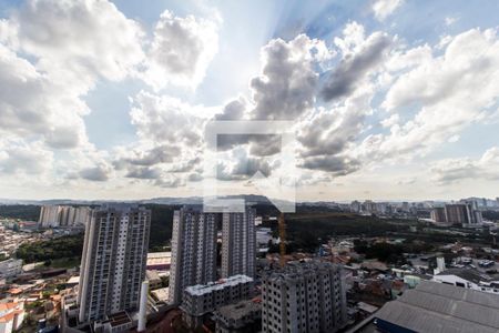Vista da Sacada de apartamento para alugar com 2 quartos, 41m² em Vila Sul Americana, Carapicuíba