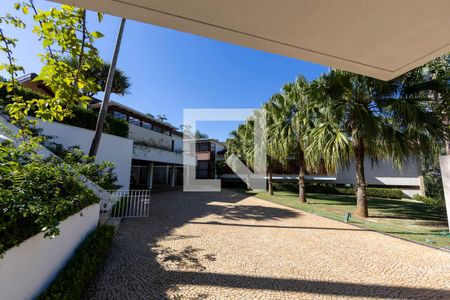 Quintal de casa de condomínio à venda com 7 quartos, 3300m² em Residencial Tambore, Barueri