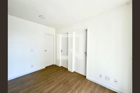 Sala de apartamento à venda com 2 quartos, 45m² em Picanço, Guarulhos