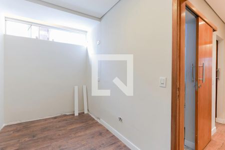 Quarto 2 de casa para alugar com 3 quartos, 68m² em Jardim Carlu, São Paulo