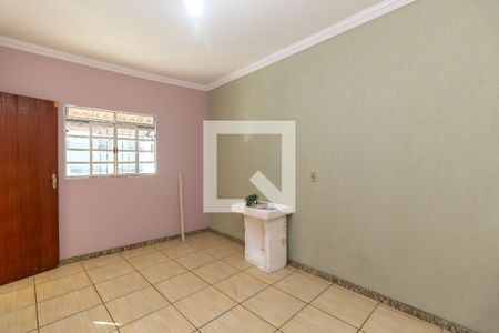 Quarto 2 de casa para alugar com 2 quartos, 73m² em Culvia, Belo Horizonte