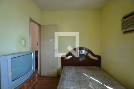 Quarto 1 de apartamento para alugar com 2 quartos, 48m² em Vila Valqueire, Rio de Janeiro
