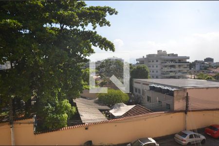 Vista do Quarto 1 de apartamento para alugar com 2 quartos, 48m² em Vila Valqueire, Rio de Janeiro