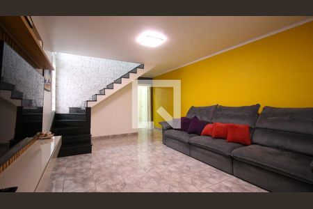 Casa à venda com 3 quartos, 135m² em Água Rasa, São Paulo
