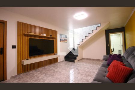 Casa à venda com 3 quartos, 135m² em Água Rasa, São Paulo