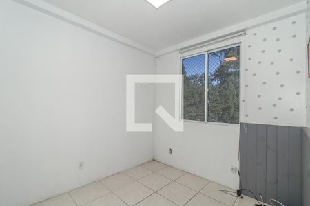 Quarto 2 de apartamento para alugar com 2 quartos, 47m² em Rubem Berta, Porto Alegre