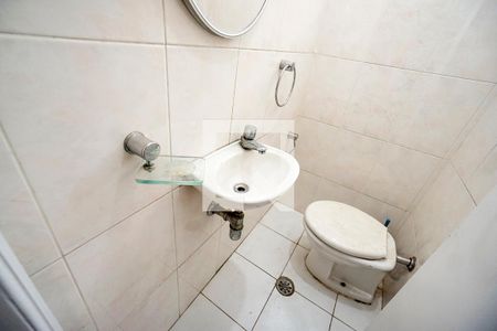 Pia de casa para alugar com 3 quartos, 200m² em Vila Gomes Cardim, São Paulo