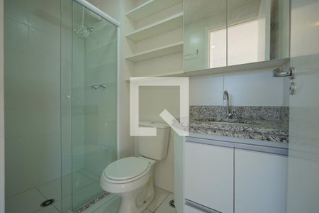 Banheiro de kitnet/studio para alugar com 1 quarto, 91m² em Liberdade, São Paulo
