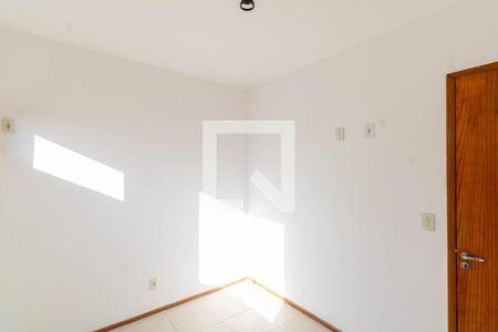 Quarto 1 de apartamento para alugar com 2 quartos, 61m² em Guaratiba, Rio de Janeiro