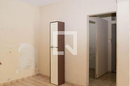 Casa à venda com 3 quartos, 280m² em Parque São Lucas, São Paulo