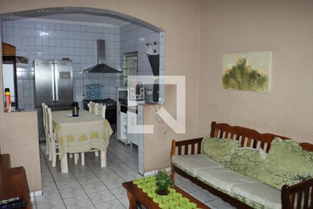 Casa para alugar com 2 quartos, 57m² em Parque Santa Teresa, Cotia