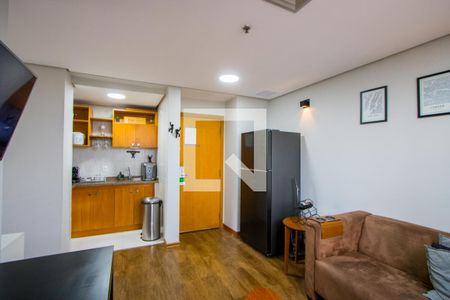 Sala de apartamento para alugar com 1 quarto, 44m² em Centro, Santo André