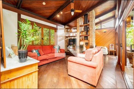 Casa para alugar com 4 quartos, 650m² em Alphaville, Santana de Parnaíba