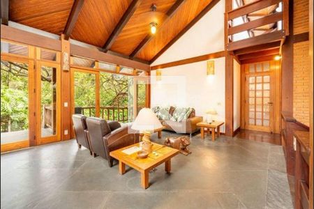 Casa para alugar com 4 quartos, 650m² em Alphaville, Santana de Parnaíba