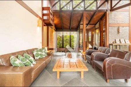 Casa para alugar com 4 quartos, 650m² em Alphaville, Santana de Parnaíba