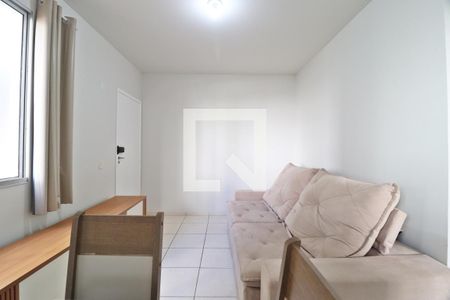 Sala de apartamento para alugar com 2 quartos, 47m² em Gávea, Uberlândia