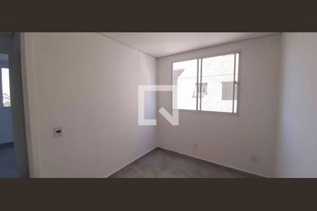 Apartamento para alugar com 2 quartos, 42m² em Jardim Boa Vista (zona Oeste), Osasco
