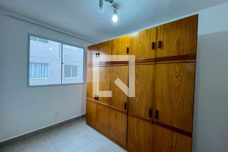 Quarto 1 de apartamento para alugar com 2 quartos, 40m² em Vila Cristalia, São Paulo