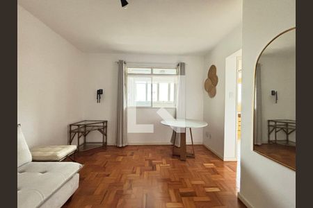 Sala de apartamento para alugar com 1 quarto, 55m² em Itaim Bibi, São Paulo