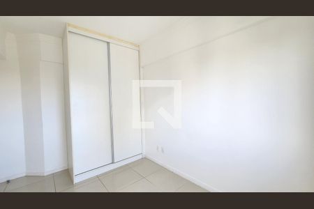 Quarto 2 de apartamento para alugar com 2 quartos, 55m² em Luiz Anselmo, Salvador