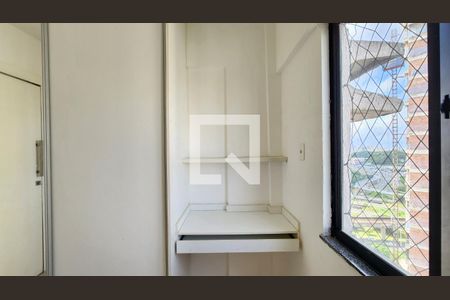 Quarto 1 de apartamento para alugar com 2 quartos, 55m² em Luiz Anselmo, Salvador