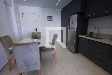 Cozinha de kitnet/studio para alugar com 1 quarto, 56m² em Setor Bueno, Goiânia