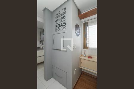 Cozinha de apartamento à venda com 1 quarto, 50m² em Jardim Floresta, Porto Alegre