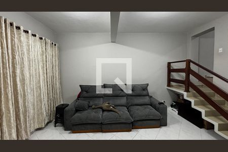 Sala de casa à venda com 3 quartos, 320m² em Parque Oratório, Santo André